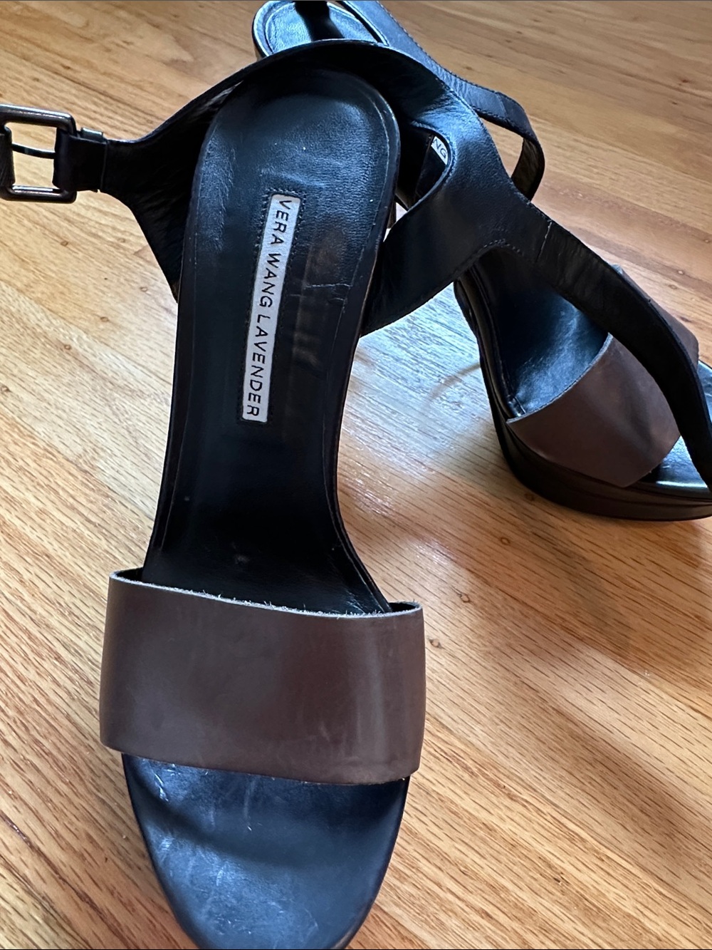 Vera Wang Two-Tone Black and Brown Leather Platform Sandals